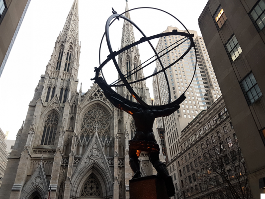 La Catedral de San Patricio: Fe en el Corazón de Manhattan