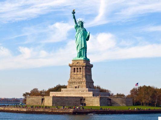 La Estatua de la Libertad: El Faro de los Sueños