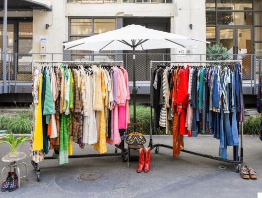 Unique Shopping Spots: Boutiques, Vintage Stores, and Flea Markets