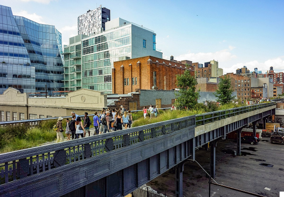 El High Line: Caminando sobre las Alturas